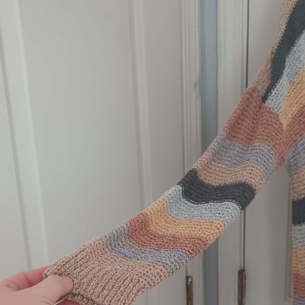 Knox Rose Earthy Tones V-Neck Sweater - Picture 3 of 6